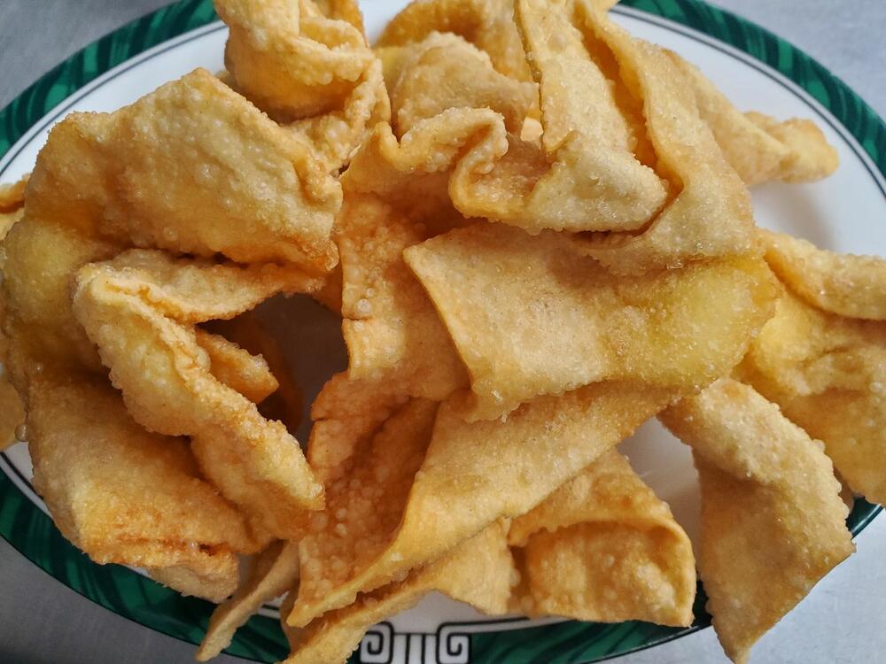 Cream Cheese Wonton (8)